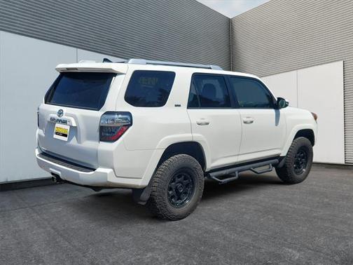 2017 Toyota 4Runner SR5 Premium