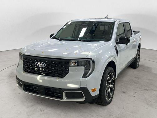 Space White Metallic 2026 Ford Maverick Lariat
