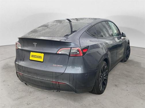 2023 Tesla Model Y Performance Dual Motor All-Wheel Drive