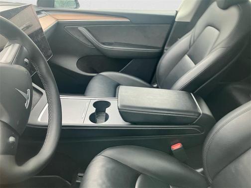 2023 Tesla Model Y Performance Dual Motor All-Wheel Drive