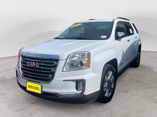 Summit White 2017 GMC Terrain SLT