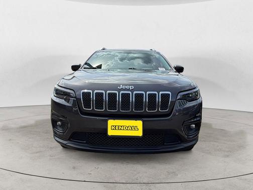 Granite Crystal Metallic Clearcoat 2019 Jeep Cherokee Latitude Plus