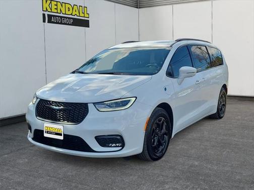 2021 Chrysler Pacifica Hybrid Limited