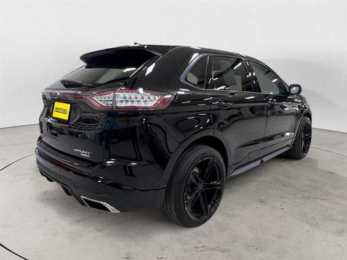 2018 Ford Edge Sport