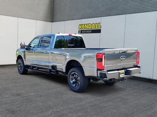 2023 Ford F-350 Lariat