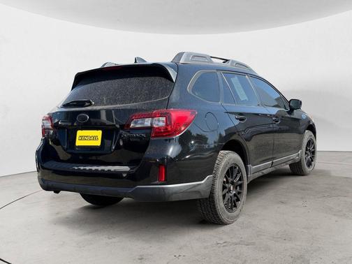 Crystal Black Silica 2017 Subaru Outback 2.5i Premium