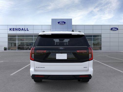 Star White Metallic Tri-Coat 2026 Ford Expedition Max Platinum