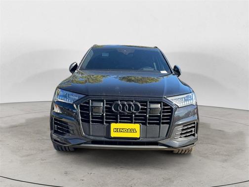 2021 Audi Q7 55 Prestige