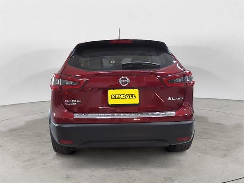 2022 Nissan Rogue Sport SL