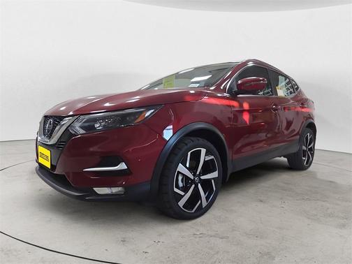 2022 Nissan Rogue Sport SL