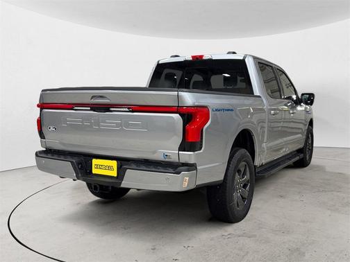 2025 Ford F-150 Lightning LARIAT