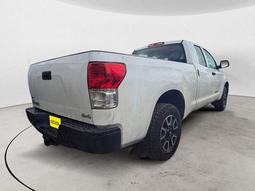 2011 Toyota Tundra Grade