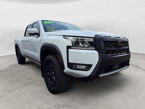 Glacier White 2025 Nissan Frontier PRO-4X