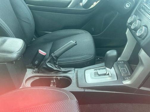 Crystal Black Silica 2014 Subaru Forester 2.5i Premium