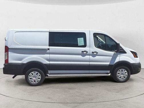 Oxford White 2024 Ford Transit-250 Base