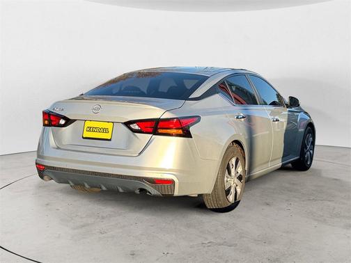 2023 Nissan Altima S FWD