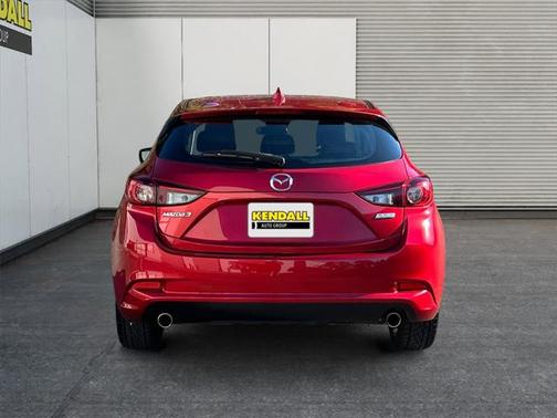 2018 Mazda Mazda3 Touring