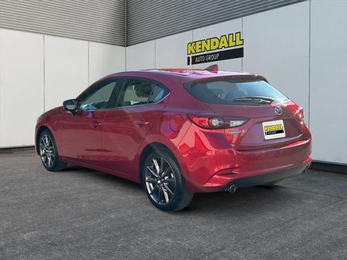 2018 Mazda Mazda3 Touring