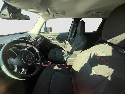 2015 Jeep Renegade Trailhawk