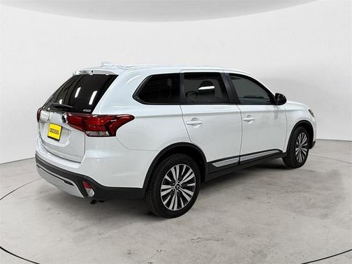 2020 Mitsubishi Outlander SEL