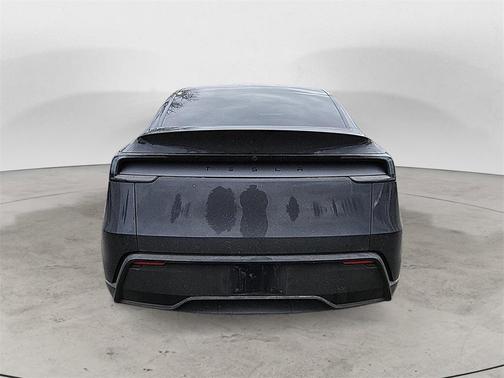 2026 Tesla Model Y Standard Rear-Wheel Drive