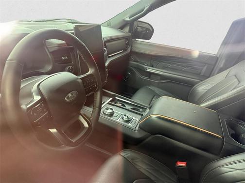 2024 Ford Expedition Platinum