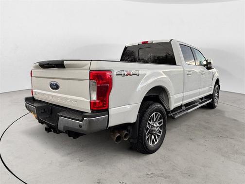 2017 Ford F-350 Lariat