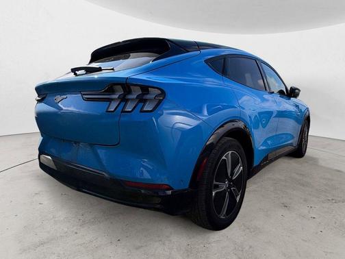 Grabber Blue Metallic 2023 Ford Mustang Mach-E Premium