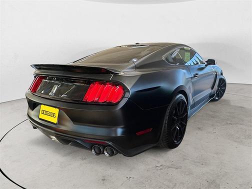 2018 Ford Shelby GT350 Base