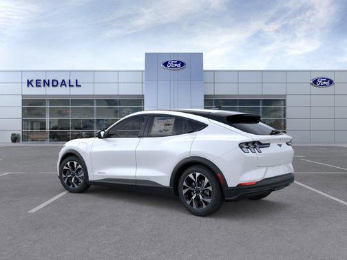 Star White Metallic Tri-Coat 2026 Ford Mustang Mach-E Select