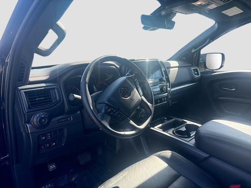 2024 Nissan Titan PRO-4X