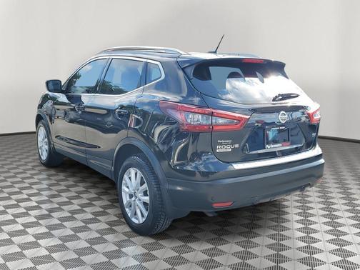 2020 Nissan Rogue Sport SV