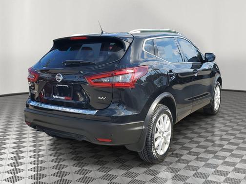 2020 Nissan Rogue Sport SV