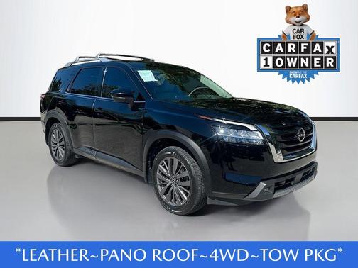 2022 Nissan Pathfinder SL