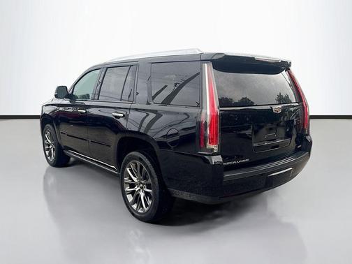 2020 Cadillac Escalade Premium Luxury