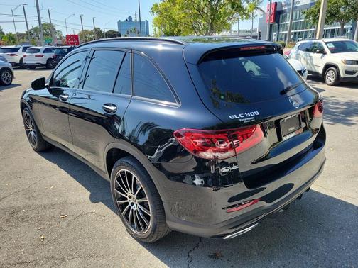 2022 Mercedes-Benz GLC 300 Base