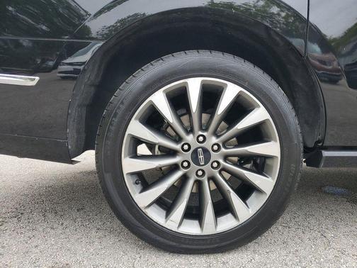 2021 Lincoln Navigator L Reserve