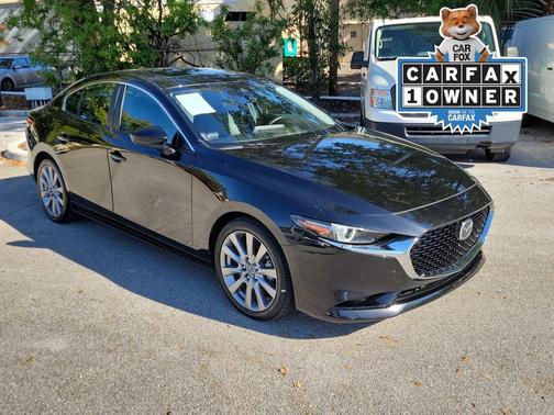 2022 Mazda Mazda3 FWD w/Preferred Package