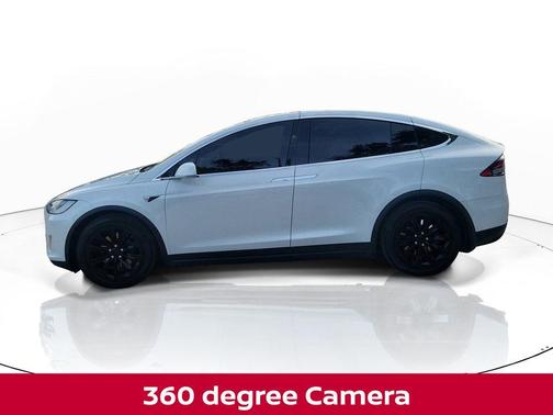 White 2017 Tesla Model X 90D