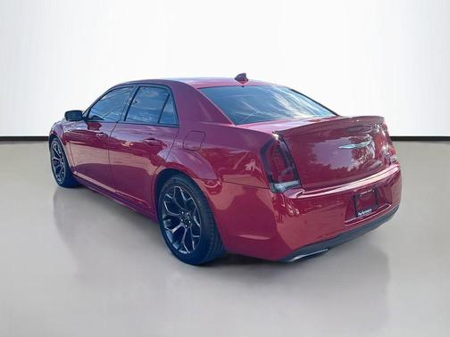 2016 Chrysler 300 S