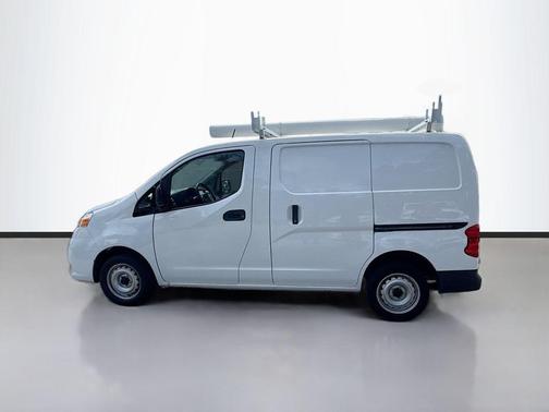 2021 Nissan NV200 S