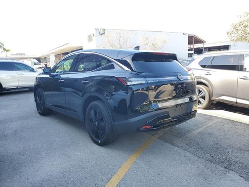2025 Nissan Murano SV