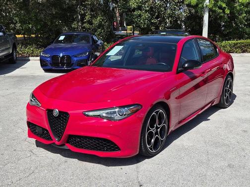 2022 Alfa Romeo Giulia Veloce
