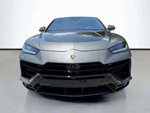 2024 Lamborghini Urus Performante