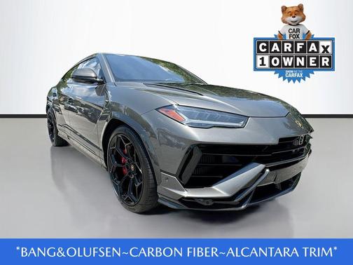 2024 Lamborghini Urus Performante