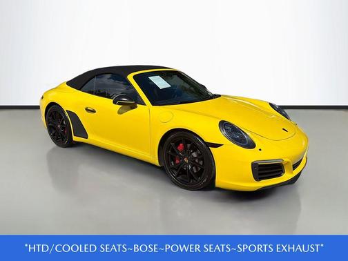 2017 Porsche 911 Carrera
