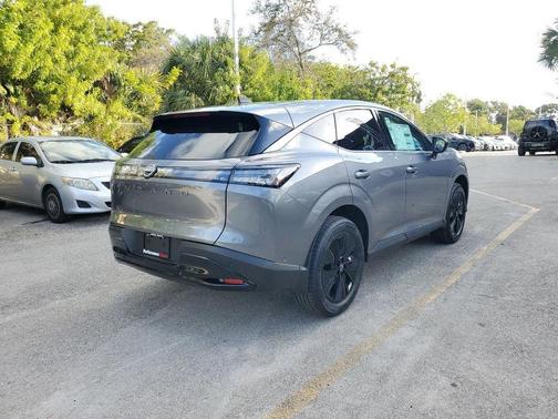 2025 Nissan Murano SV