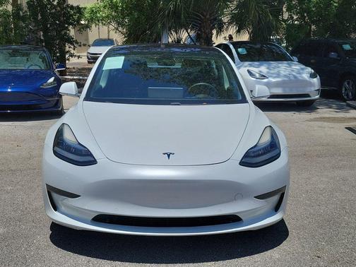 White 2018 Tesla Model 3 Long Range