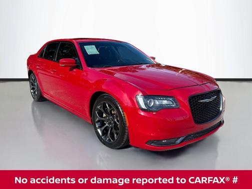 2016 Chrysler 300 S