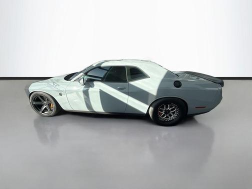 2022 Dodge Challenger SRT Hellcat